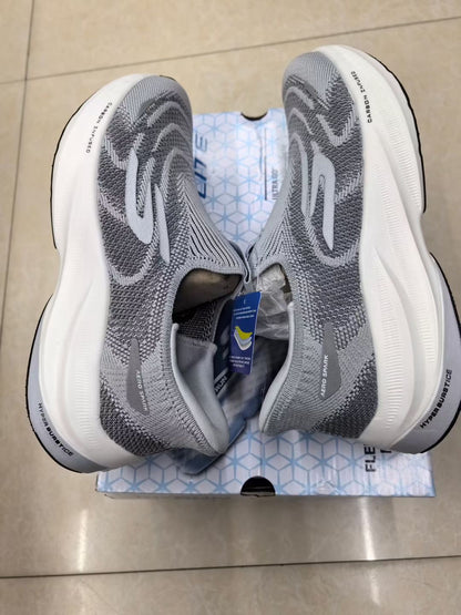 Slip-ins Arch Fit Carbon Infused walking or running