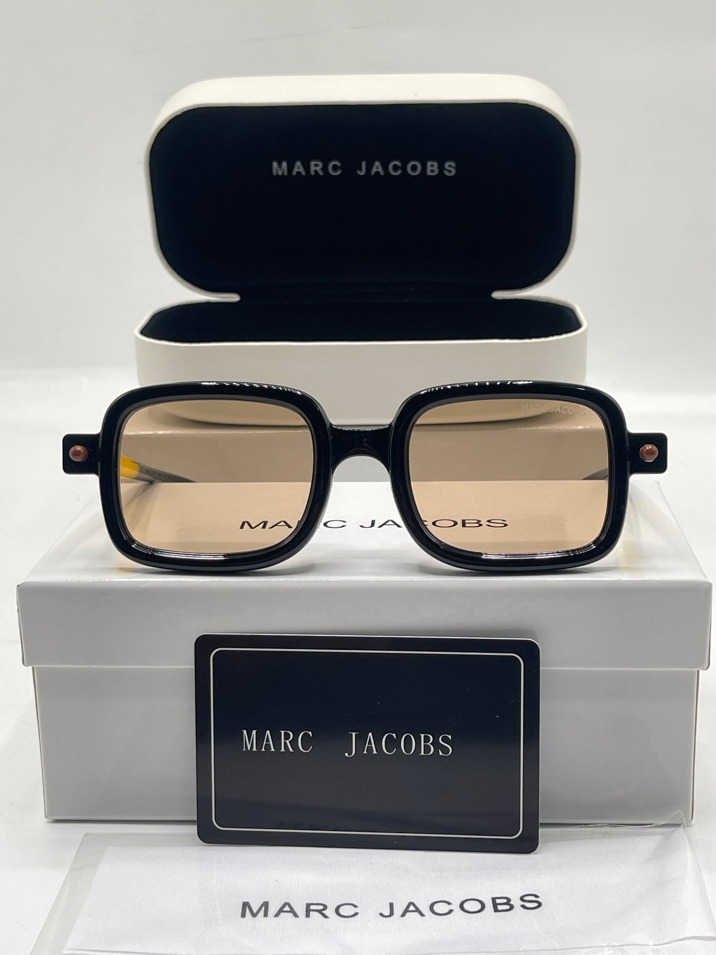 BRANDED SUNGLASSES