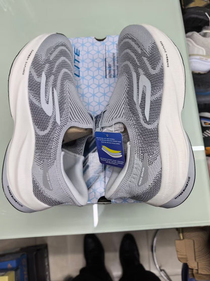 Slip-ins Arch Fit Carbon Infused walking or running