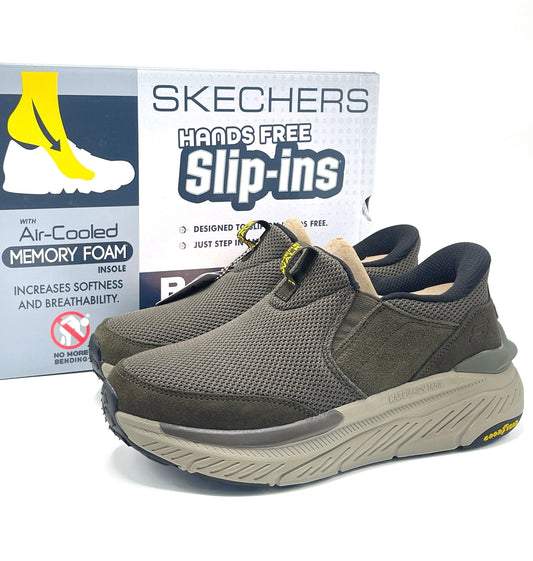 SKECHERS