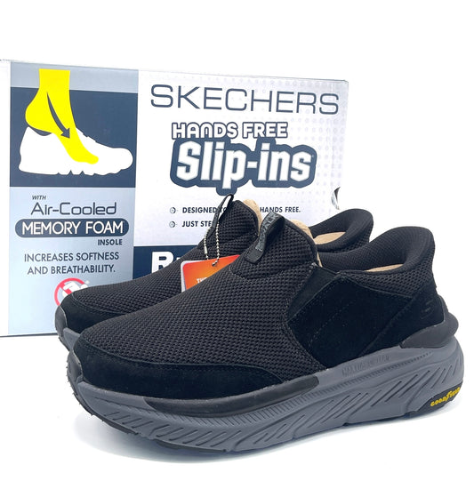 SKECHERS