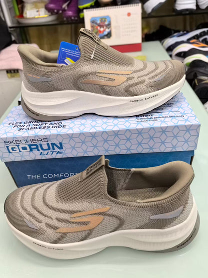 Slip-ins Arch Fit Carbon Infused walking or running