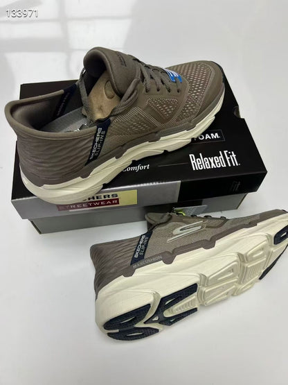 SkECHERS Slip-ins Arch Fit Carbon Infused walking or running