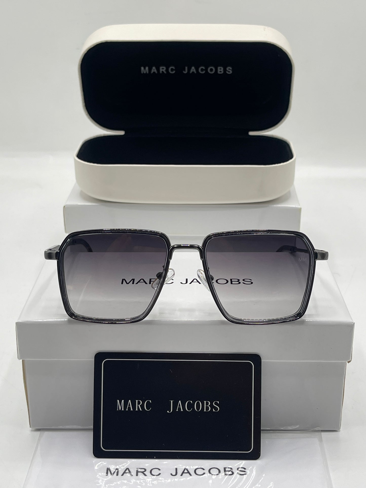 BRANDED SUNGLASSES