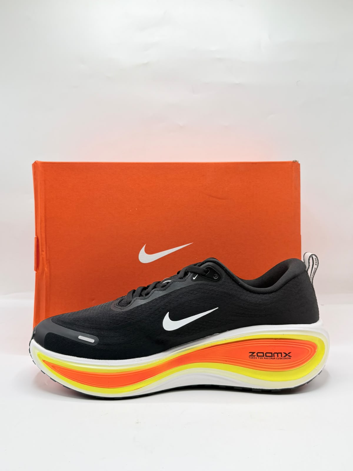 Nike Vomero 18 plus