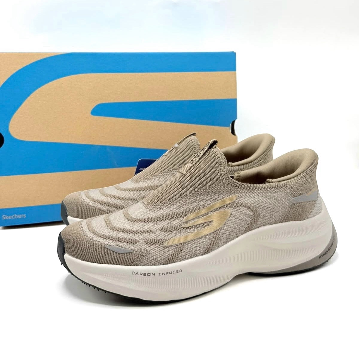Slip-ins Arch Fit Carbon Infused walking or running