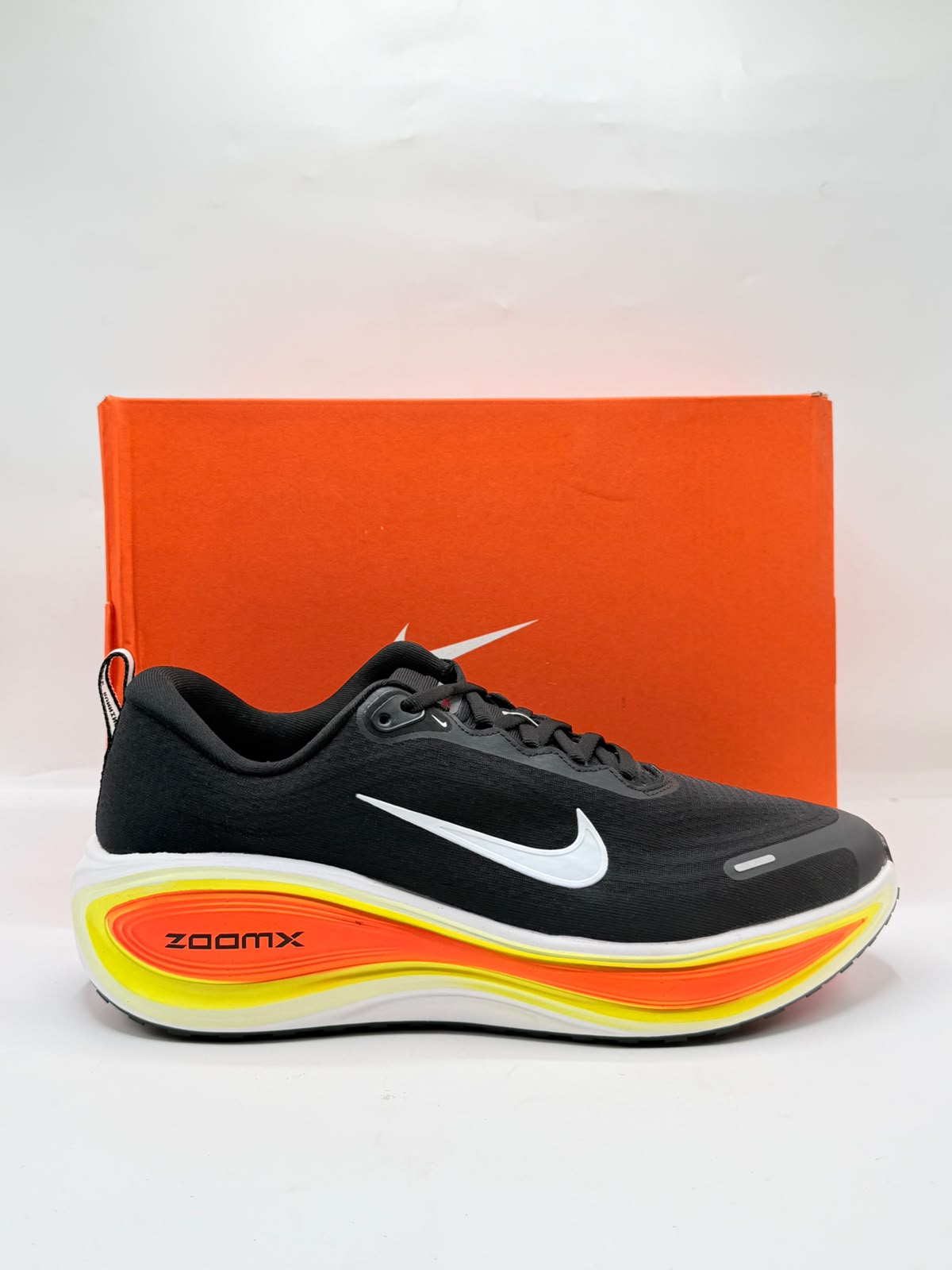 Nike Vomero 18 plus