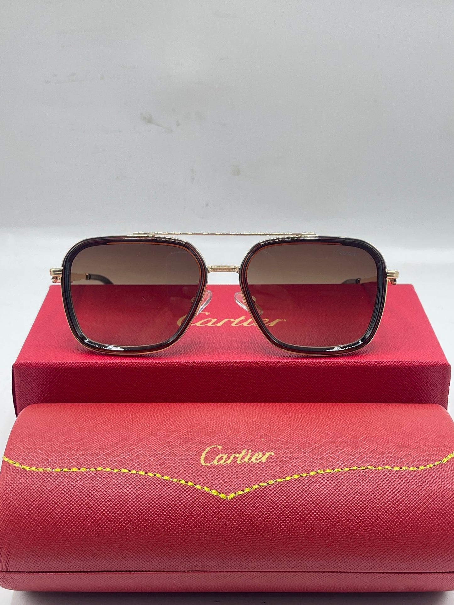 BRANDED SUNGLASSES