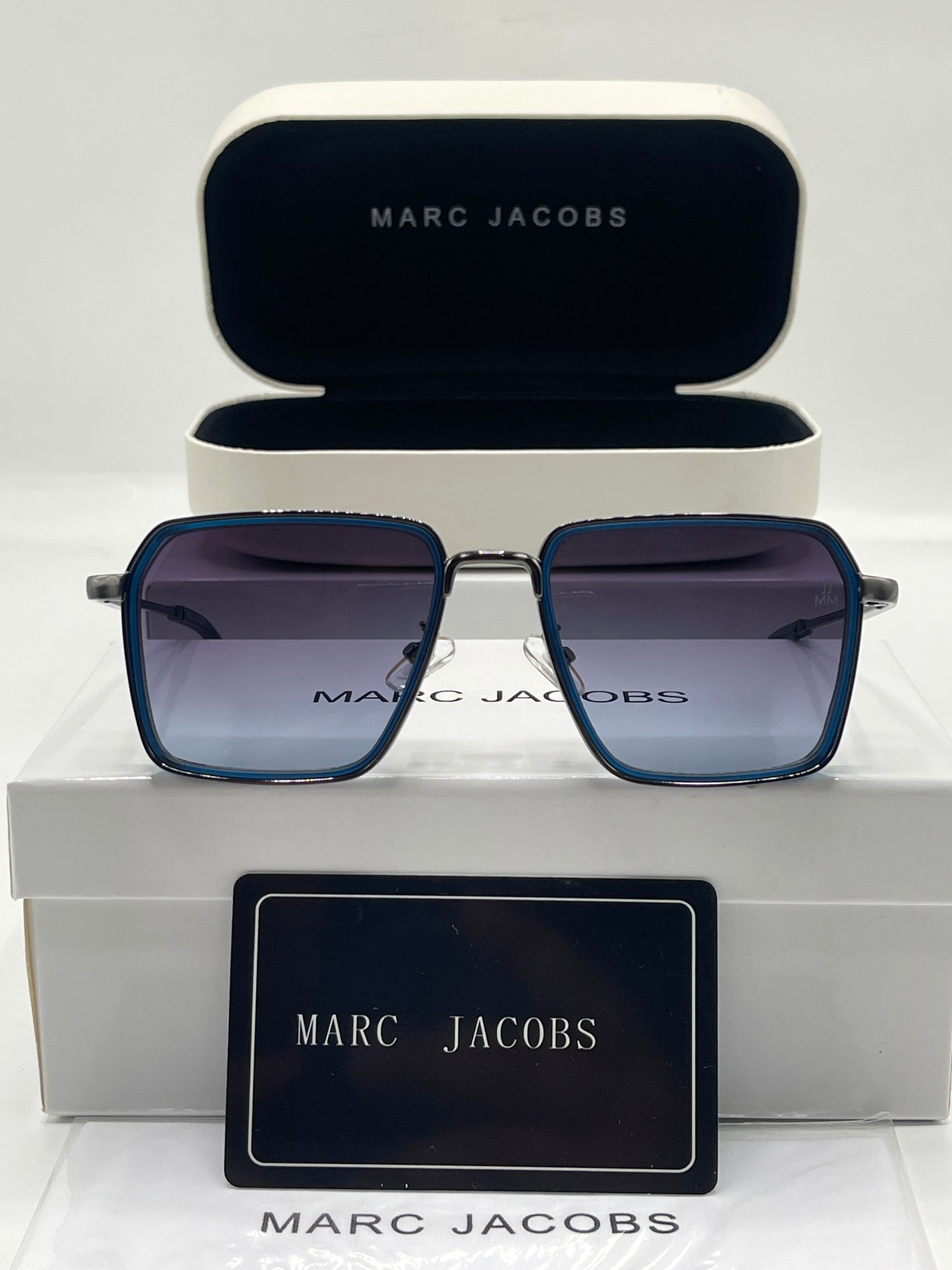 BRANDED SUNGLASSES