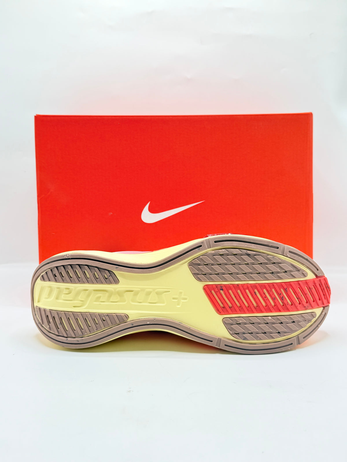 Nike Pegasus Plus 2 se