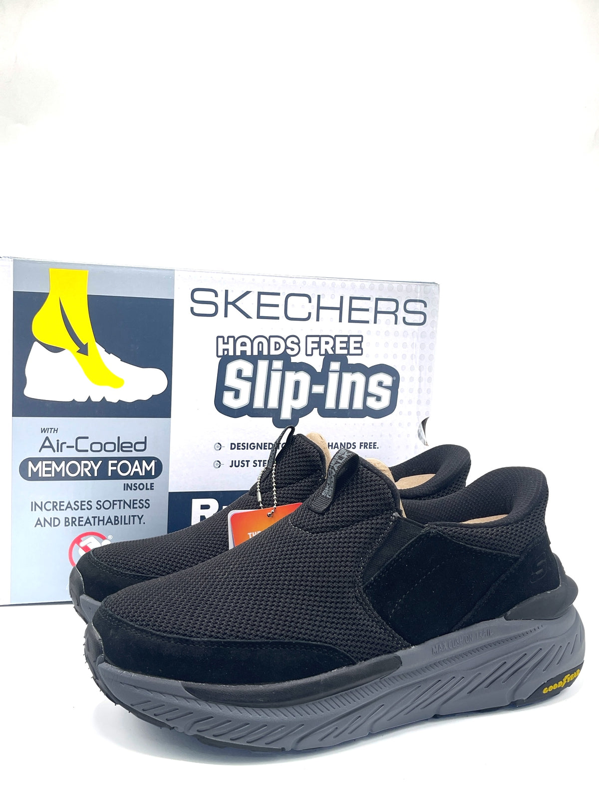 SKECHERS