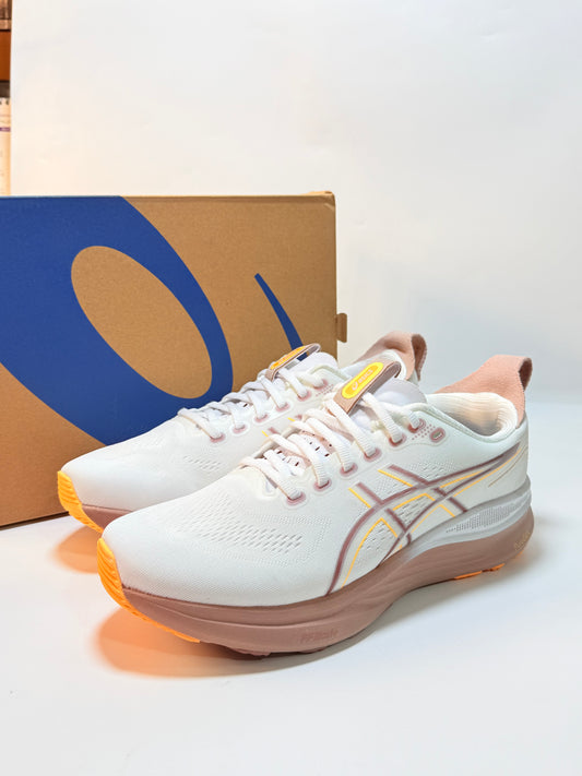 ASICS GEL KAYANO 32