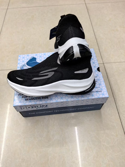 Slip-ins Arch Fit Carbon Infused walking or running