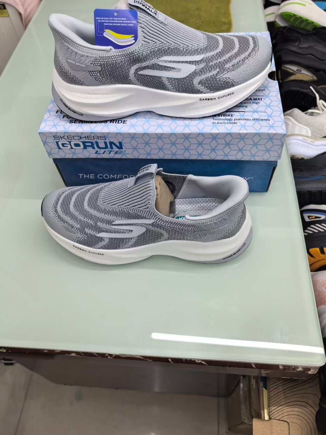 Slip-ins Arch Fit Carbon Infused walking or running