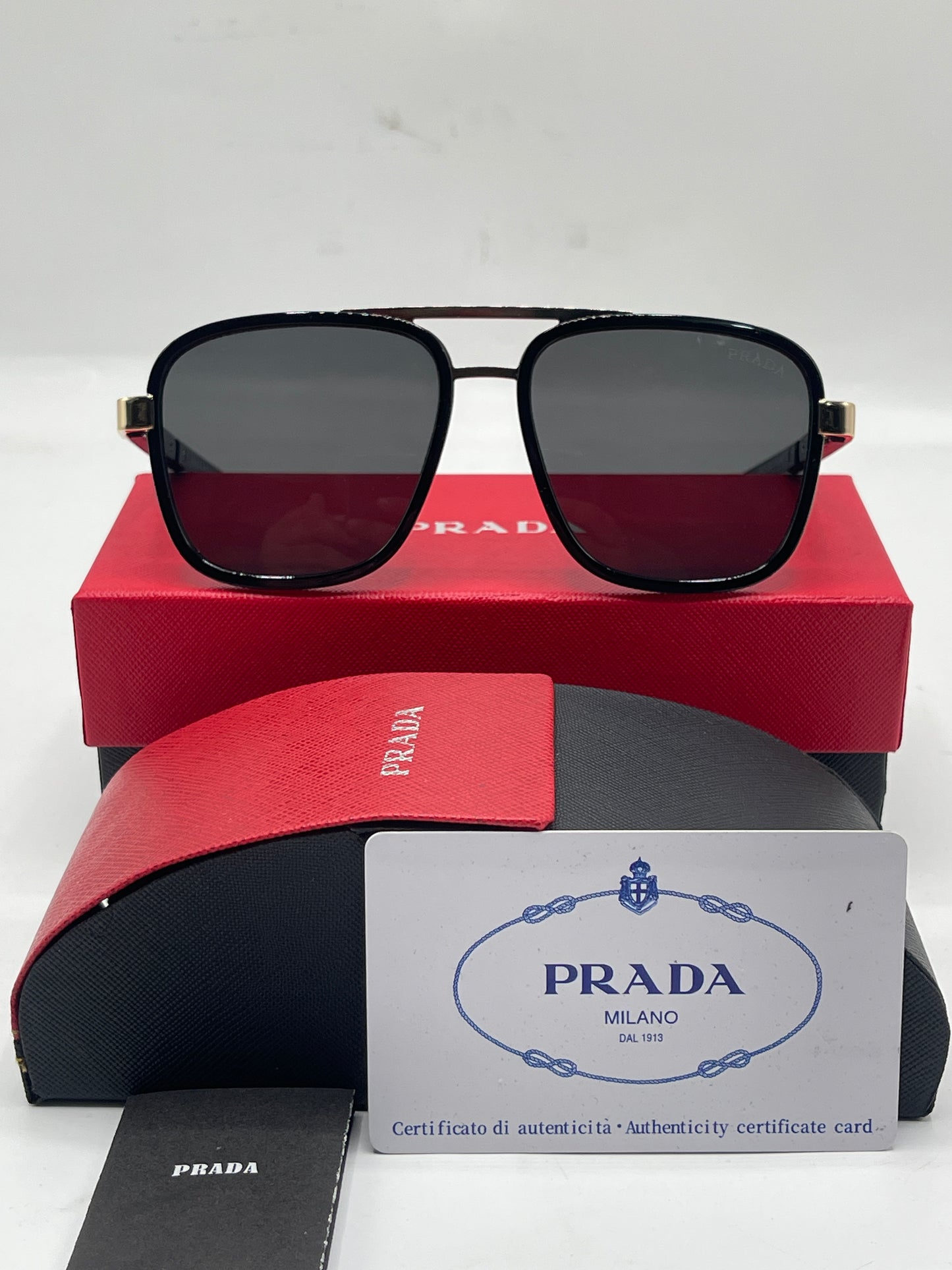 BRANDED SUNGLASSES