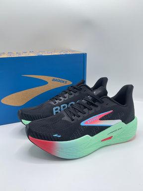 Brooks Hyperion max 2