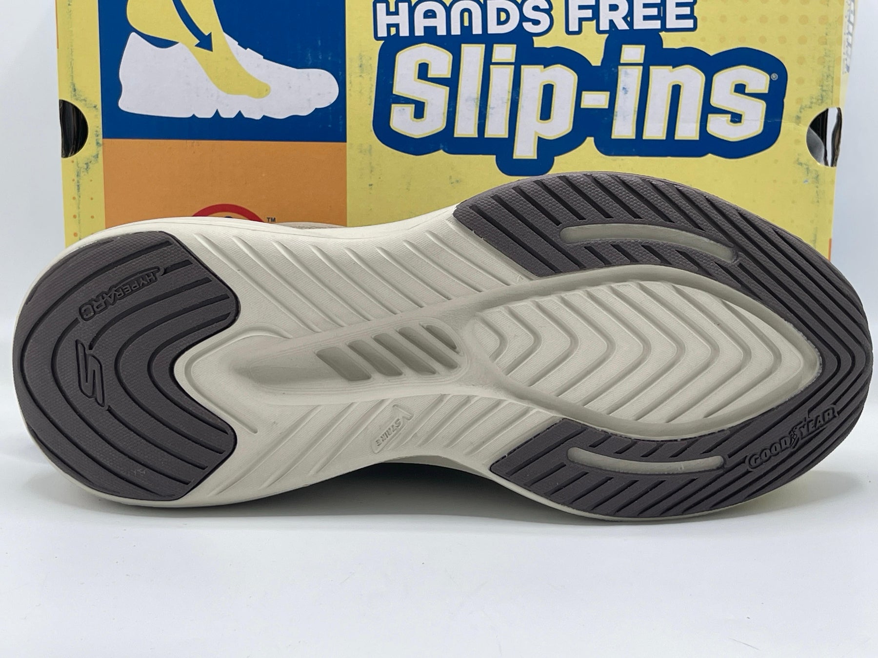 Skechers Max Cushioning