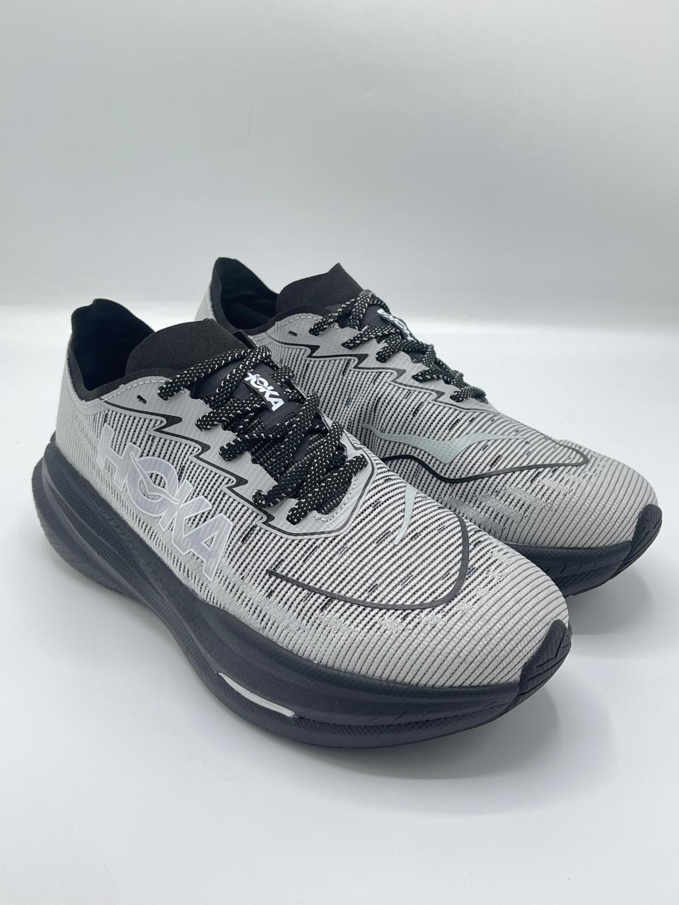 HOKA MACH X2
