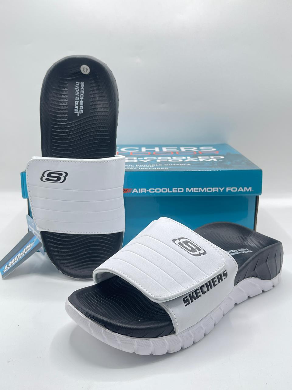 BRANDED SLIPPER
