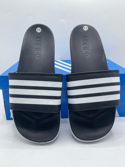 BRANDED SLIPPER