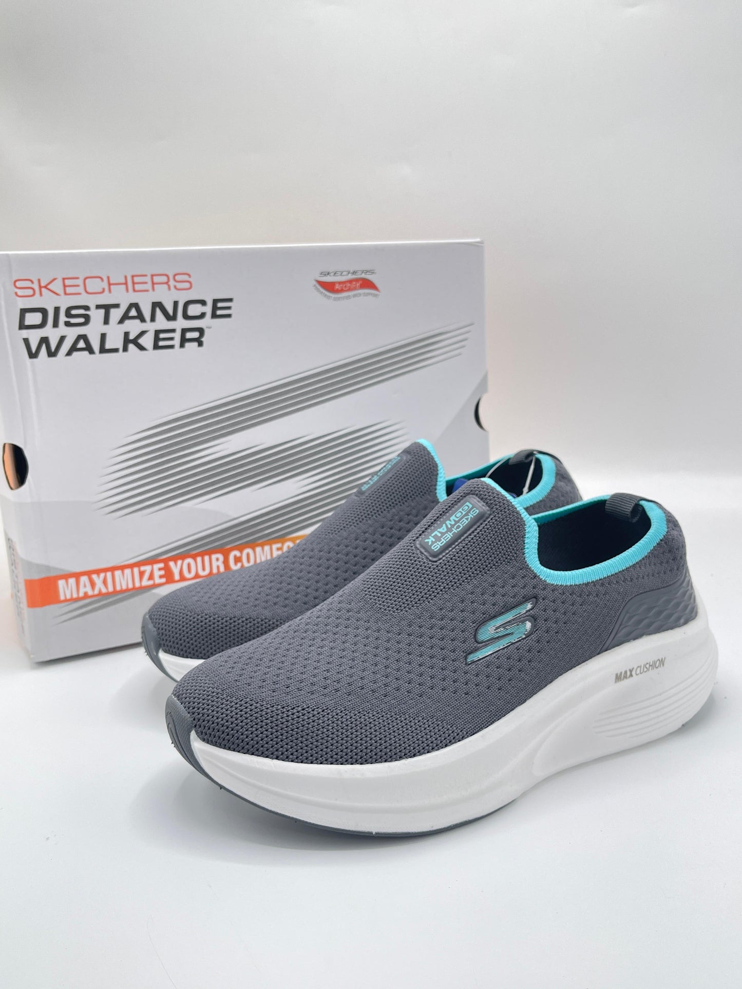 SKECHER