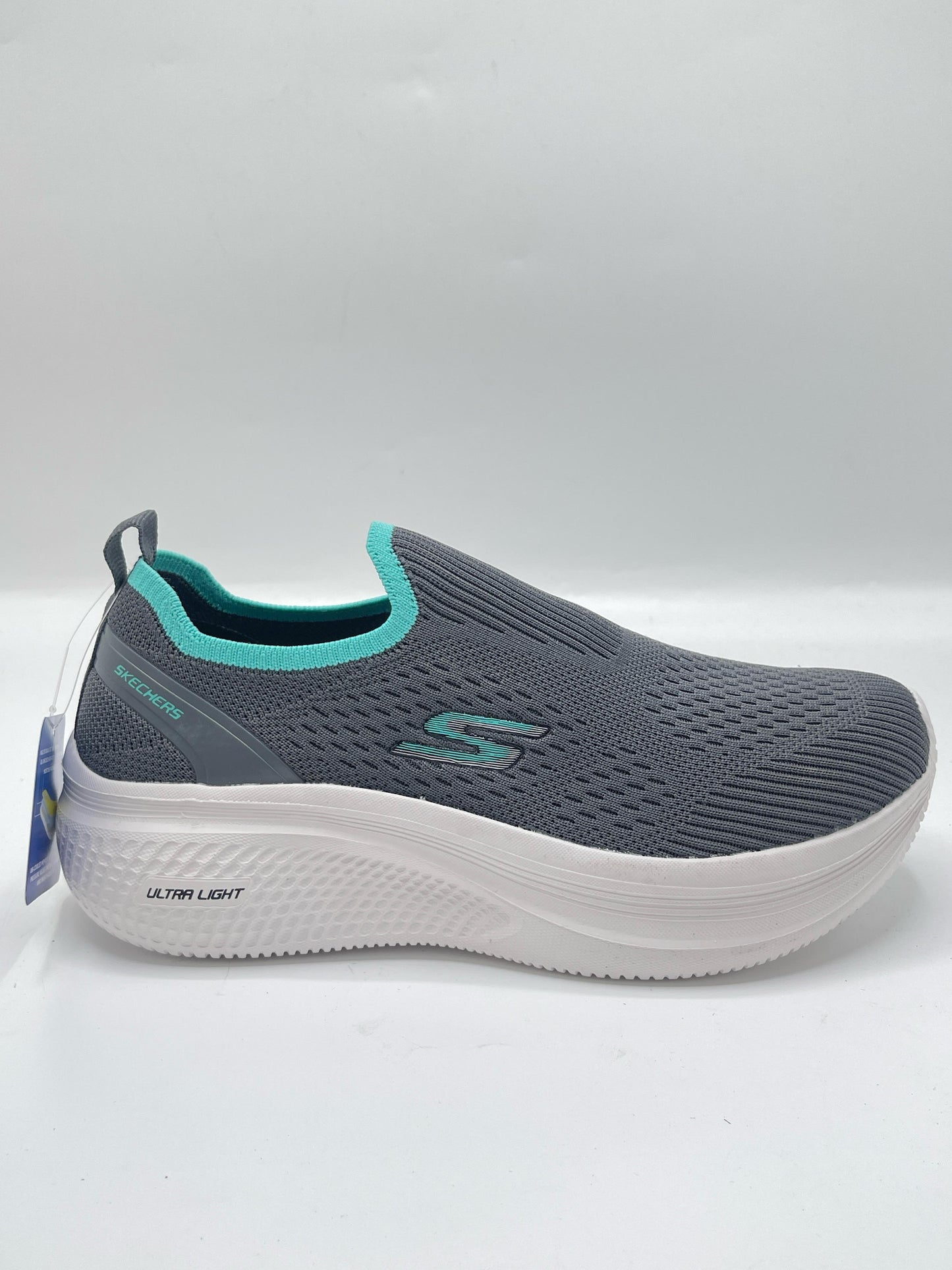 SKECHER