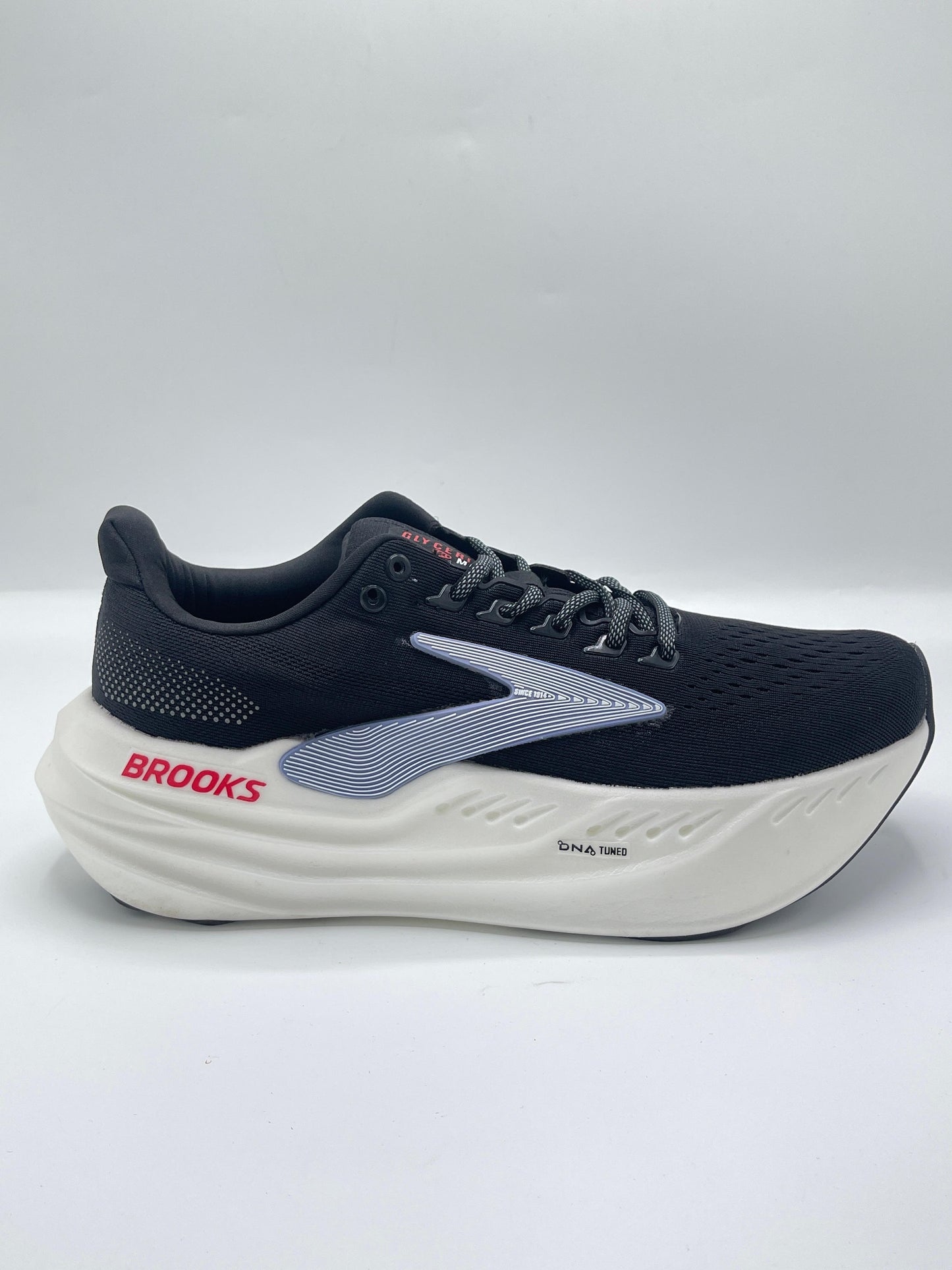 BROOKS