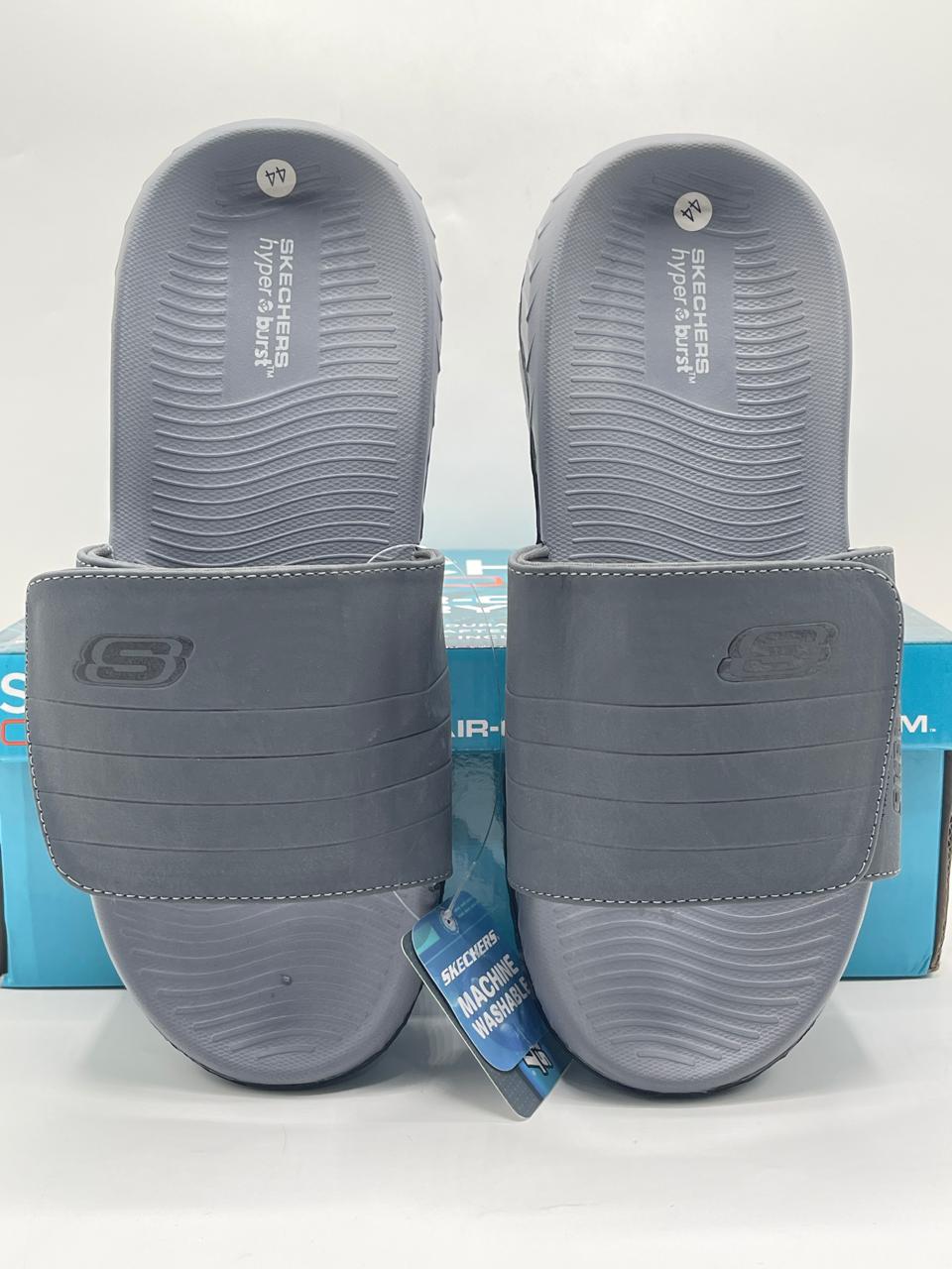 BRANDED SLIPPER