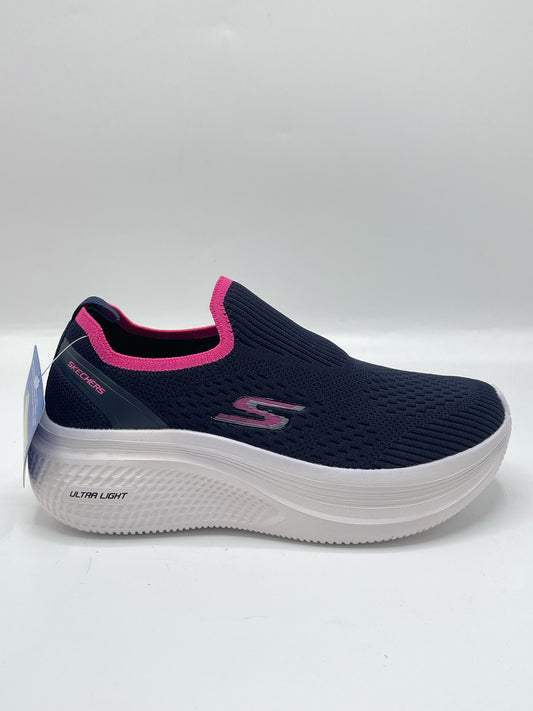 SKECHER