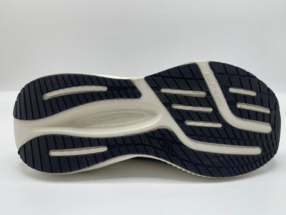SKECHER