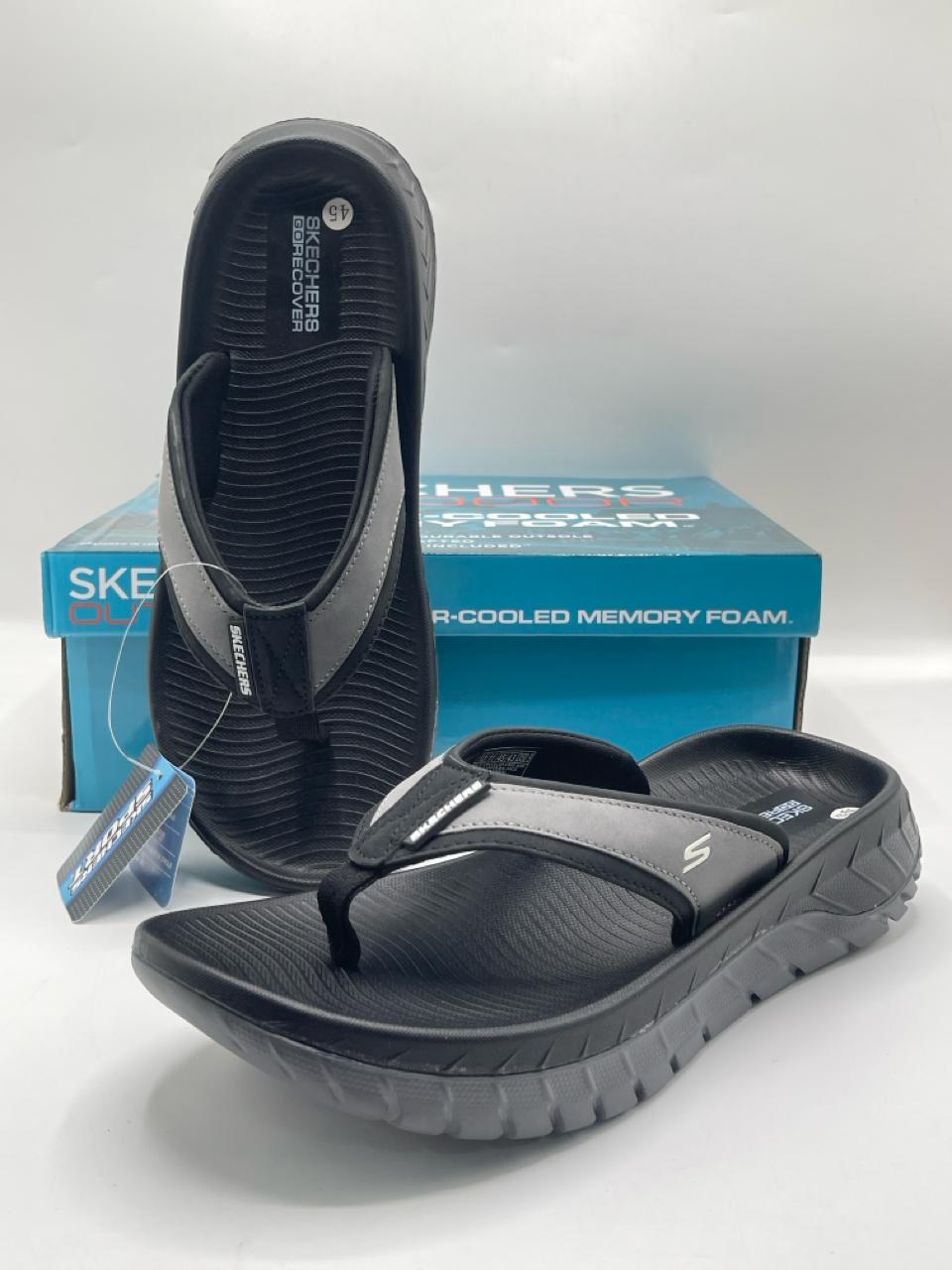 BRANDED SLIPPER