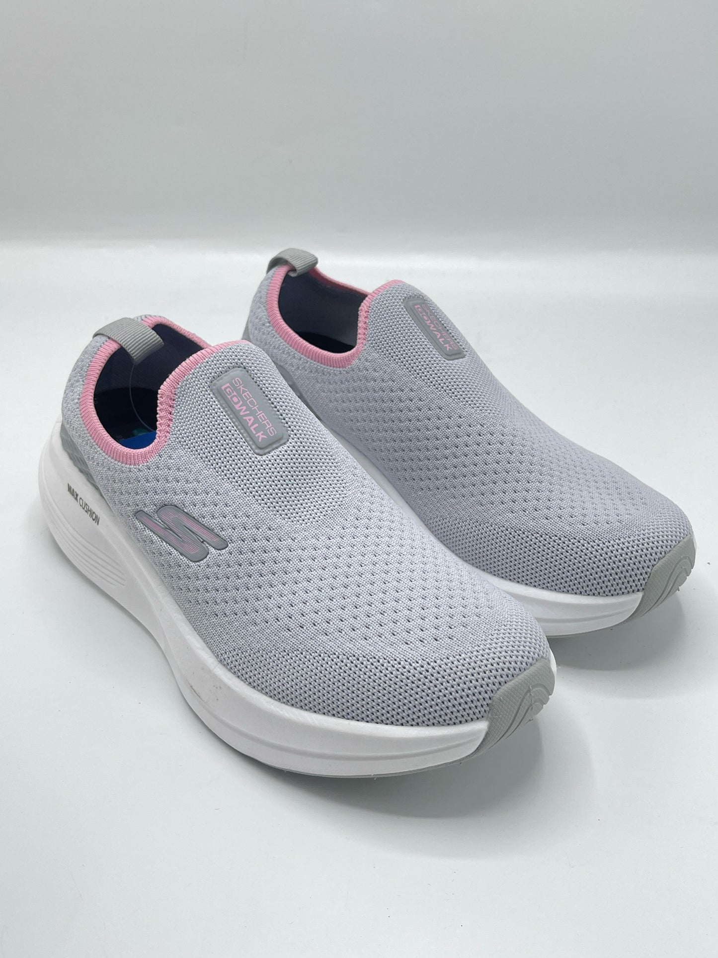 SKECHER
