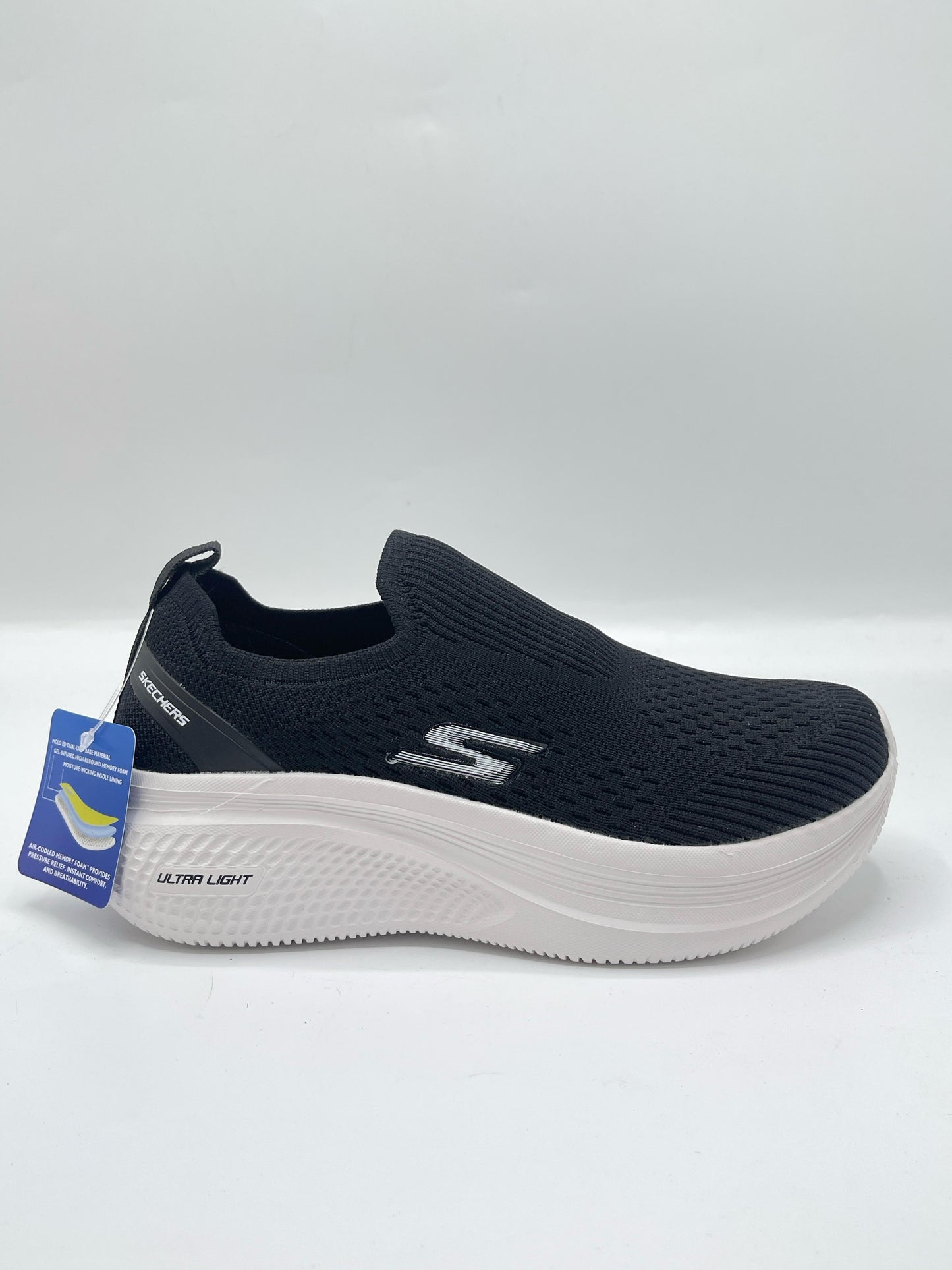 SKECHER
