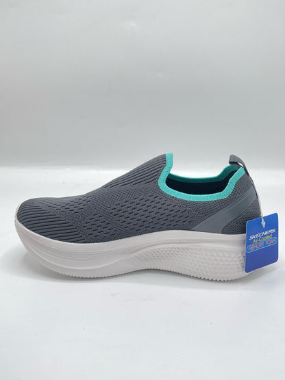 SKECHER