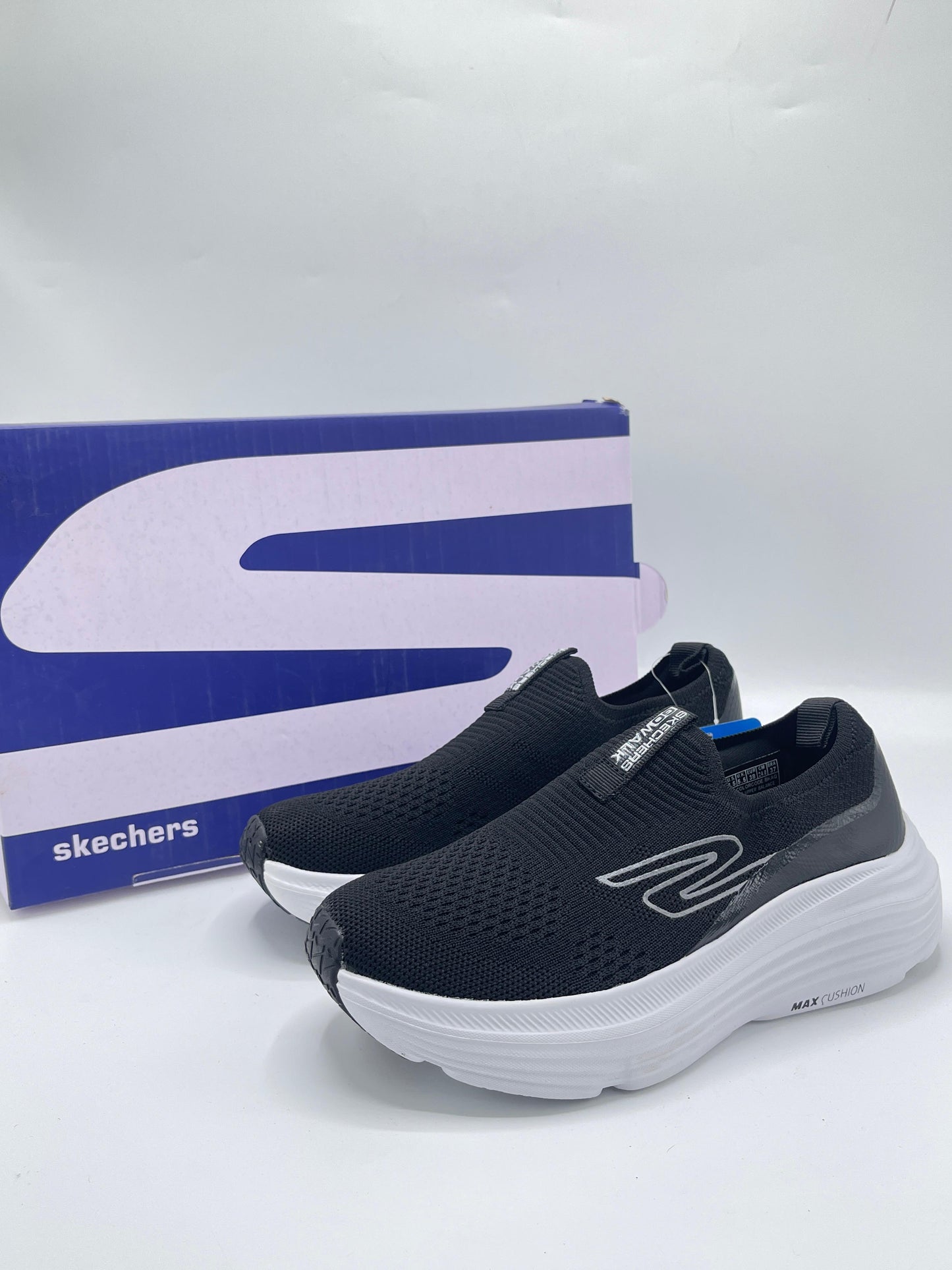 SKECHER