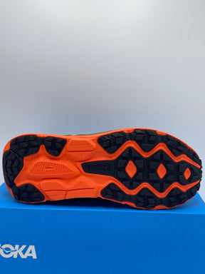 Hoka Challenger 7