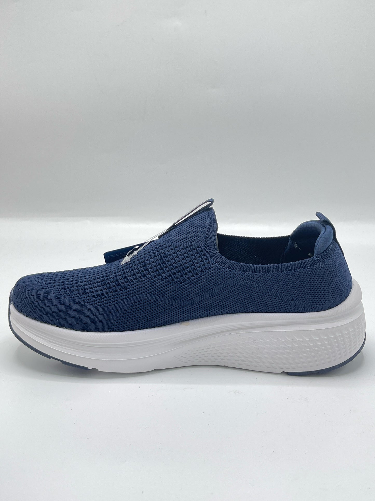 SKECHER