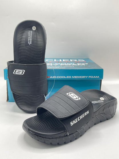 BRANDED SLIPPER