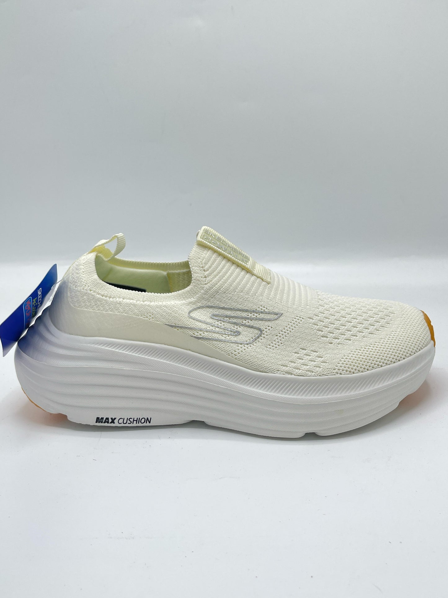 SKECHER