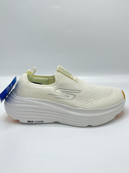 SKECHER