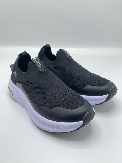SKECHER