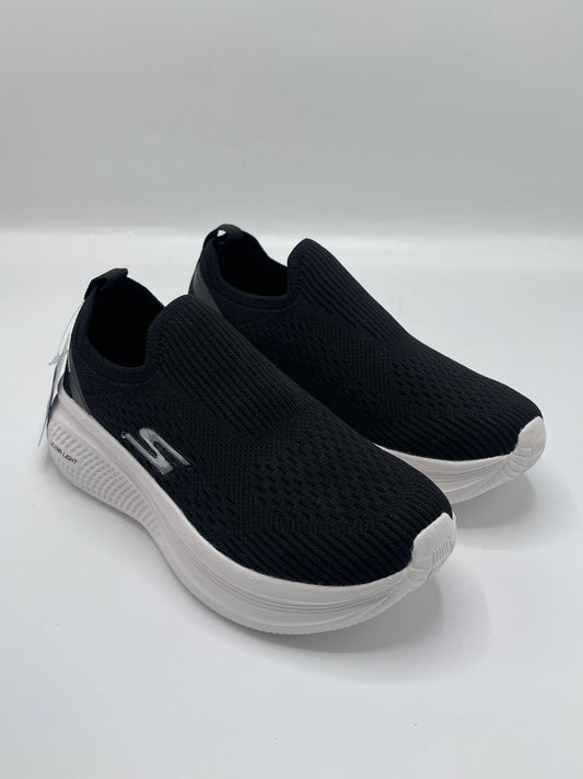 SKECHER